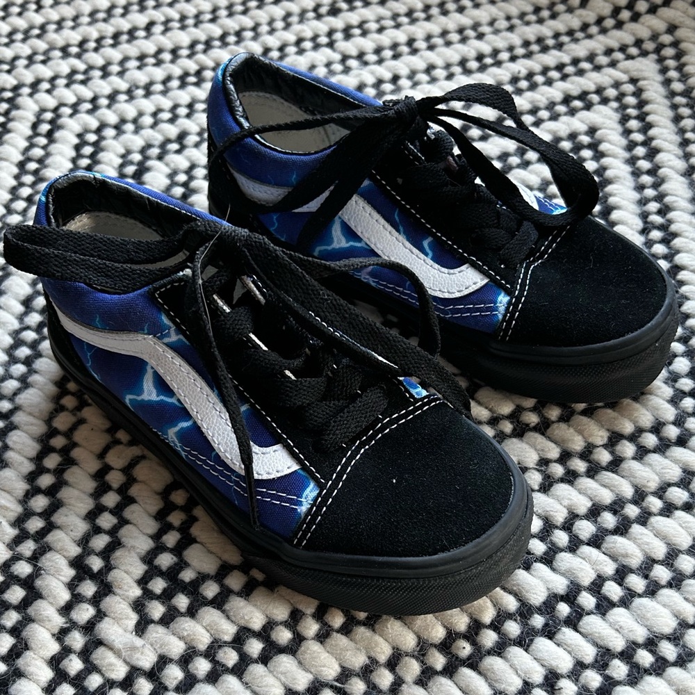 Vans little kids size 11